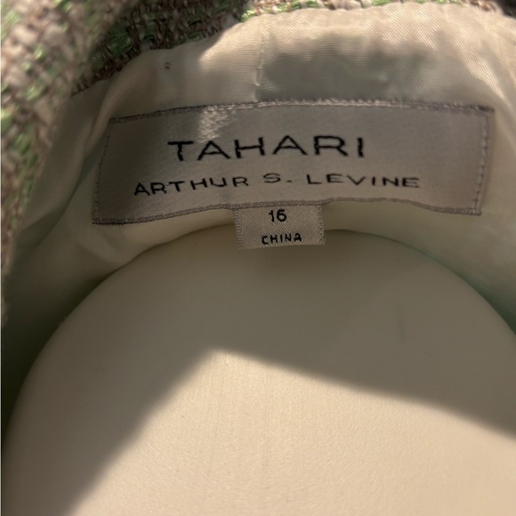 TahariArthur S Levine Elegant Women's Tweed Blazer - Picture 4 of 5